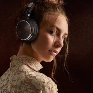 Oneodio Pro 50 Professional Wired Over Ear DJ and Studio Monitoring Headphones - BK - Image 4